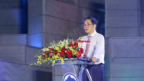 Trưởng Ban Kinh tế Trung ương tham dự và phát biểu tại Lễ mít tinh kỷ niệm Ngày Đại dương thế giới, Tuần lễ Biển và Hải đảo Việt Nam năm 2022