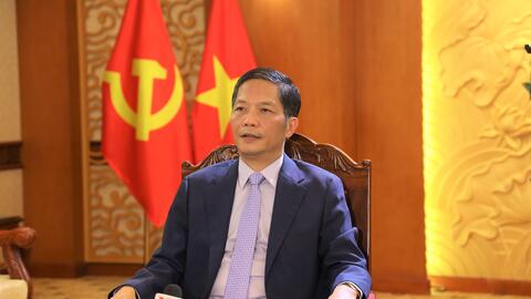 Đồng chí Trần Tuấn Anh , Ủy viên Bộ Chính trị, Trưởng ban Kinh tế Trung ương trả lời phỏng vấn báo chí về một số nội dung liên quan đến Nghị quyết số 18-NQ/TW