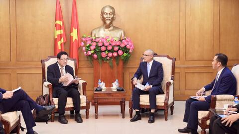 Phó Trưởng Ban Chính sách, chiến lược Trung ương Phạm Đại Dương tiếp Đoàn công tác của UNDP