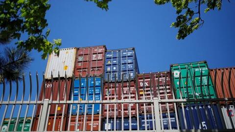 Nhập khẩu tăng mạnh đẩy thâm hụt thương mại của Mỹ lên mức cao kỷ lục