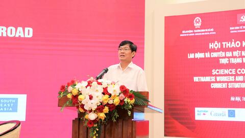 Đề xuất những giải pháp phù hợp cho lao động và chuyên gia Việt nam đi làm việc ở nước ngoài trong tình hình mới