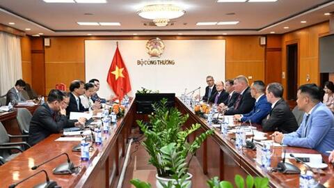 Việt Nam - Hoa Kỳ hợp tác phát triển nhiên liệu sinh học