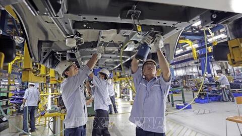 Trợ lực để sản xuất công nghiệp phục hồi mạnh