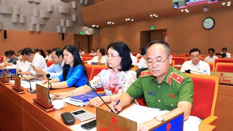 Hà Nội: Tập trung tháo gỡ khó khăn, hỗ trợ phục hồi và phát triển kinh tế - xã hội