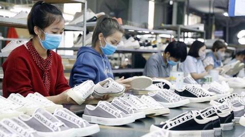 Ngành da giày trên đà khôi phục, dự báo xuất khẩu cả năm 2024 sẽ đạt 26 - 27 tỷ USD