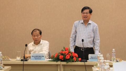 Đoàn công tác của Ban Kinh tế Trung ương làm việc với Liên đoàn Thương mại và Công nghiệp Việt Nam về tình hình thực hiện Chỉ thị số 37-CT/TW