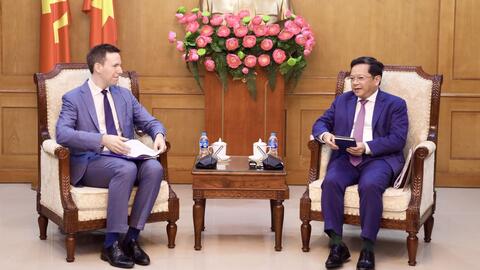 Lãnh đạo Ban tiếp và làm việc với Đoàn công tác của Tổ chức Lao động Quốc tế (ILO) để thúc đẩy các hoạt động hợp tác nghiên cứu, tư vấn chính sách và chiến lược
