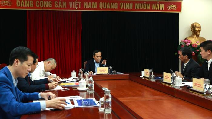 Trưởng Ban Chính sách, chiến lược Trung ương tiếp và làm việc với Hiệp hội Blockchain Việt Nam