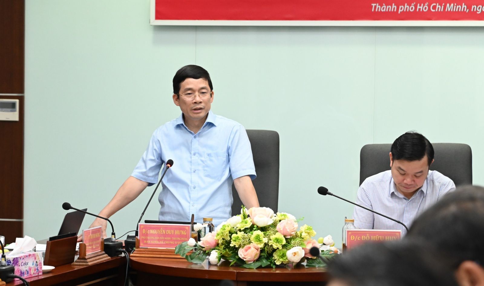 Đoàn công tác của Ban Kinh tế Trung ương làm việc với Tập đoàn Công nghiệp Cao su Việt Nam về tổng kết 10 năm thực hiện Nghị quyết số 30-NQ/TW và Kết luận số 82-KL/TW