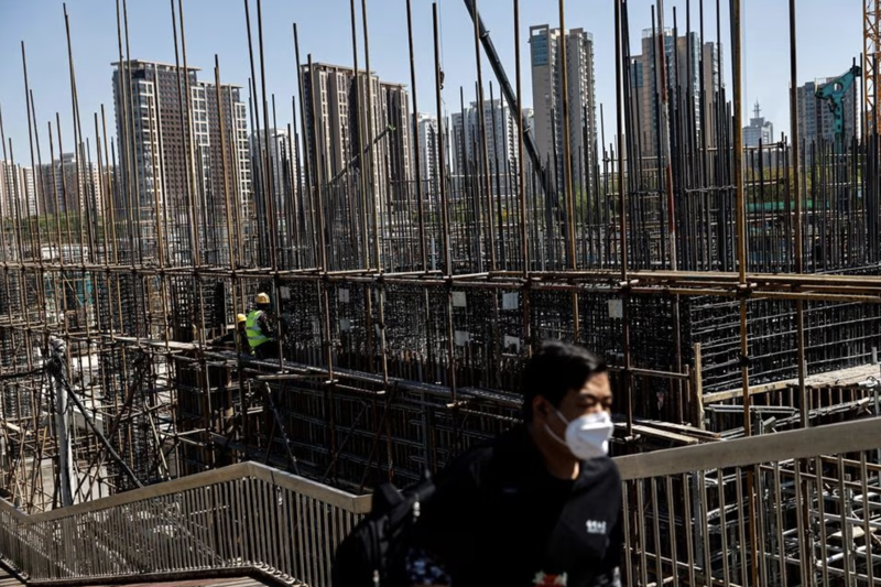 Khủng hoảng bất động sản vẫn đang là thách thức lớn nhất đối với kinh tế Trung Quốc - Ảnh: Reuters.