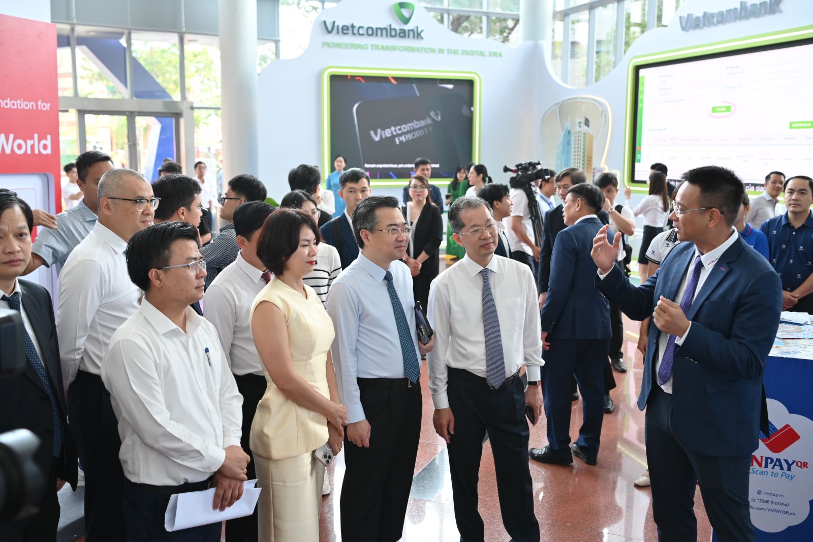 Tuần lễ Tài chính và Công nghệ Đà Nẵng năm 2025