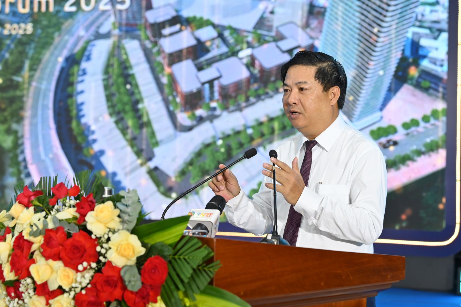 Các đại biểu phát biểu tại sự kiện