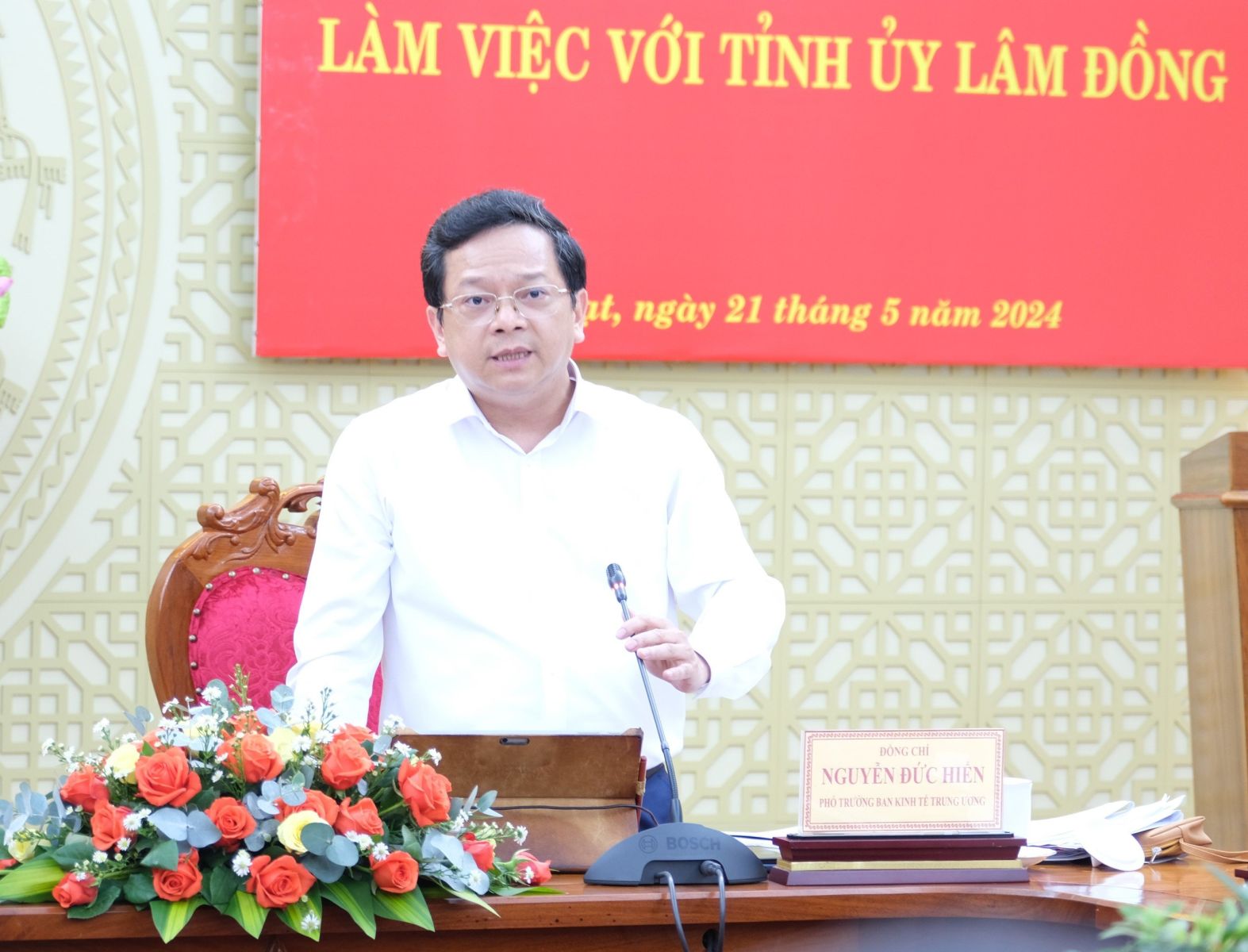Đồng chí Nguyễn Đức Hiển - Phó Trưởng Ban Kinh tế Trung ương phát biểu định hướng nội dung buổi làm việc